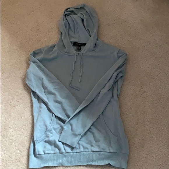 Light blue sweater - Picture 1 of 3